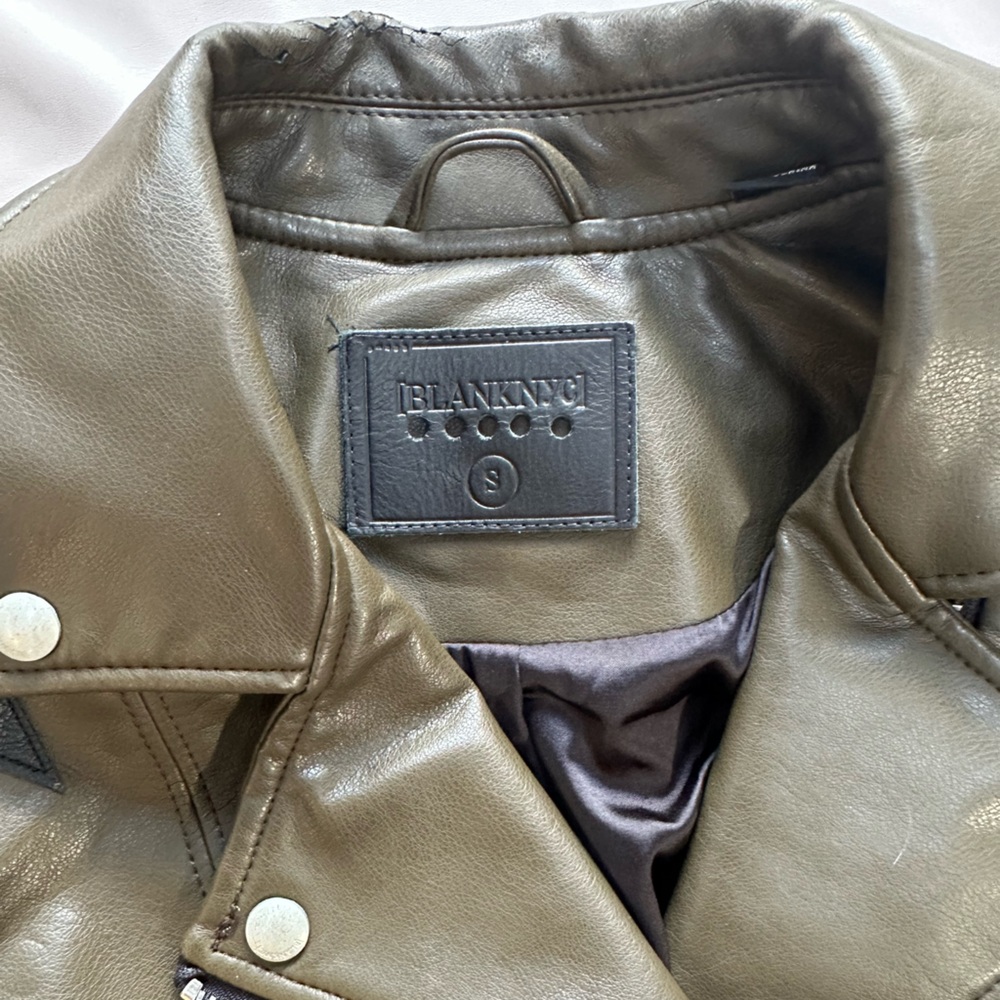 Star-Patterned Faux Leather Jacket - Picture 3 of 8